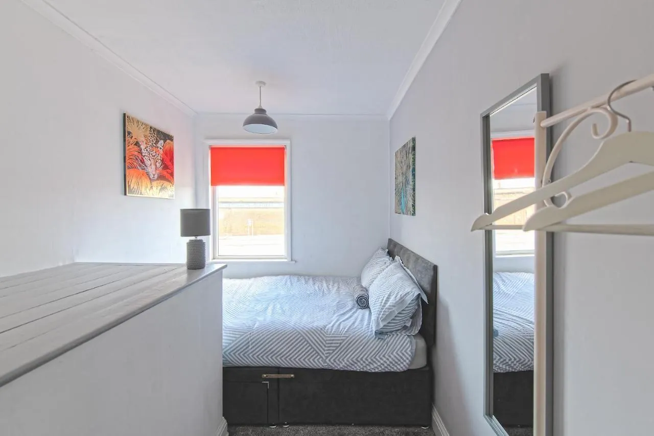 York House - Short Stay Leeds Leeds  Apartment